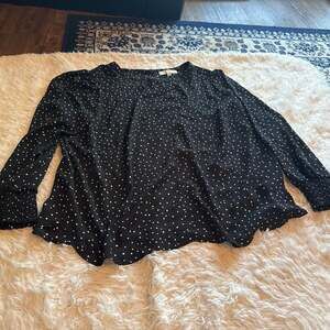LOFT Plus Size Black and White Polka Dot Long Sleeve Blouse Size 20